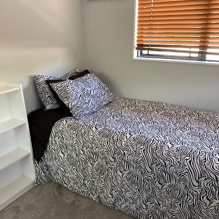 Double Room With Shared Bathroom Όκλαντ Εξωτερικό φωτογραφία