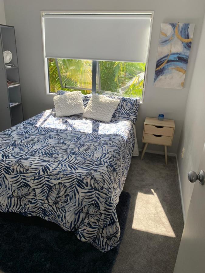 Double Room With Shared Bathroom Όκλαντ Εξωτερικό φωτογραφία