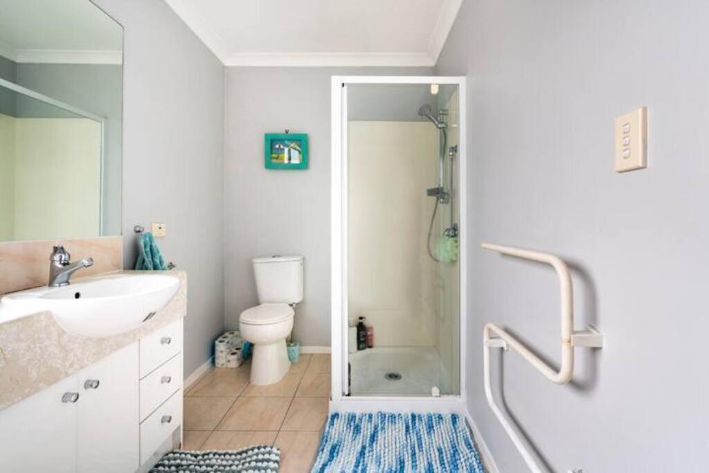 Double Room With Shared Bathroom Όκλαντ Εξωτερικό φωτογραφία